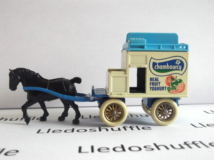 DG02001, Horse Drawn Milk Float, Chambourcy, Light Blue Chassis, Black Horse, No DG on base