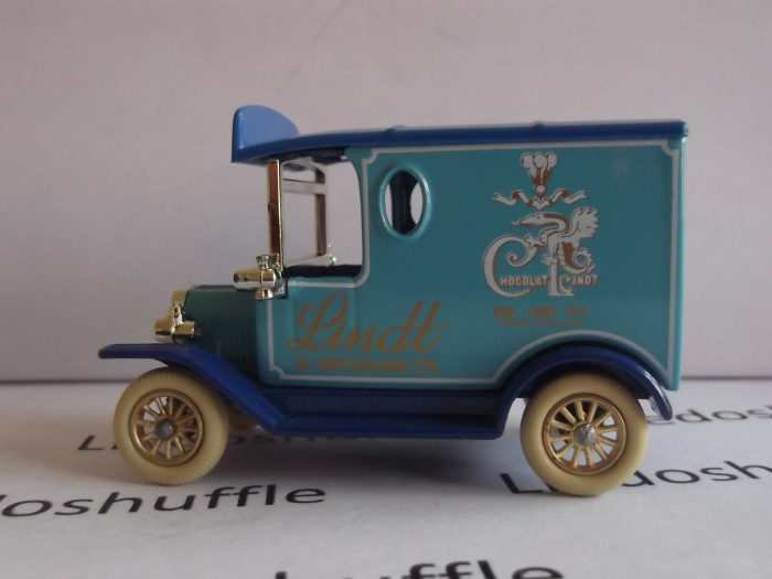 DG06040 version a, Model T Ford Van, Chocolat Lindt, Type ACA