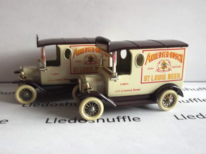 DG06065, Model T Ford Van, Budweiser, Anheuser Busch, St Louis Beer, Variations available