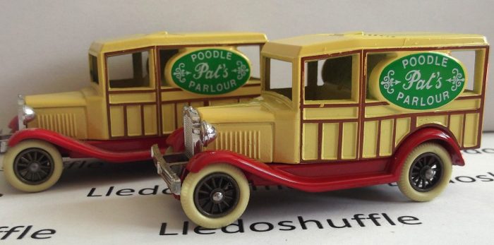 DG07000, Model A Ford Woody Wagon, Pat's Poodle Parlour