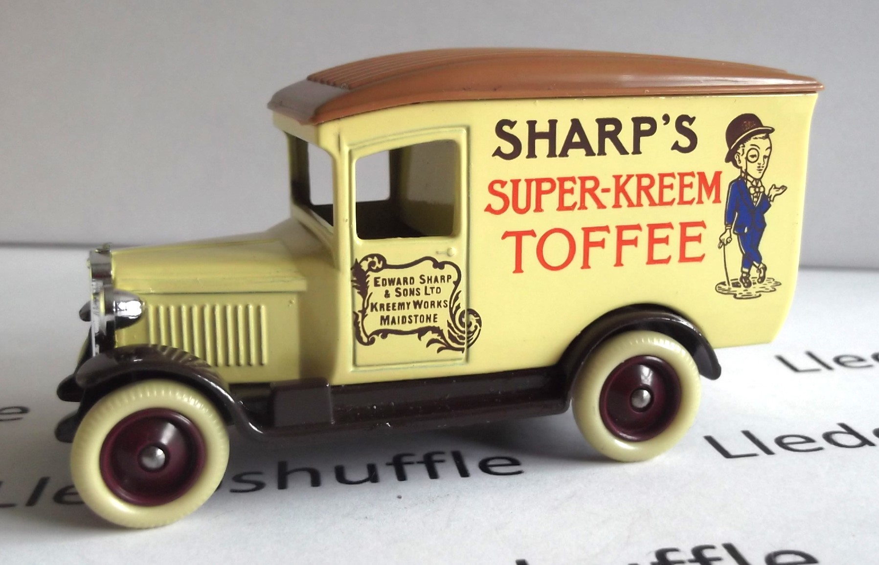 DG21000a, Chevrolet Van, Sharps Super Kreem Toffee