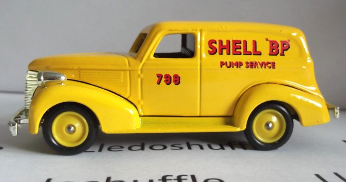 DG30015, Chevrolet Sedan Delivery Van, Shell BP Pump Service