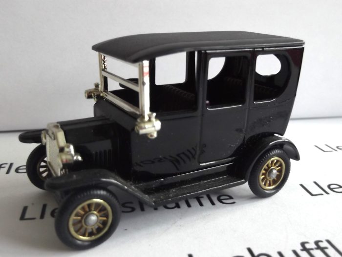 DG33000, Model T Ford Car, Black, Variations available