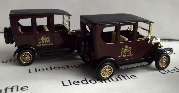 DG33009, Model T Ford Car, Huis Ten Bosch, Maroon, Variations available - Image 2