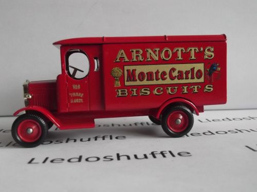 DG43013, Morris Van, Arnott's Monte Carlo Biscuits
