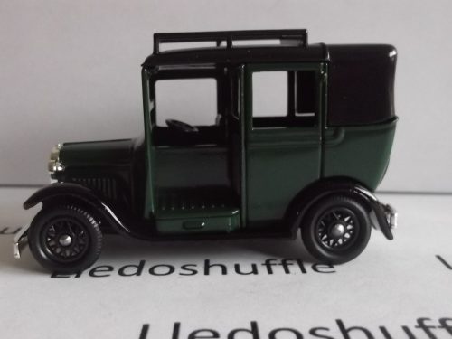 DG47005, Austin Taxi, Dark Green