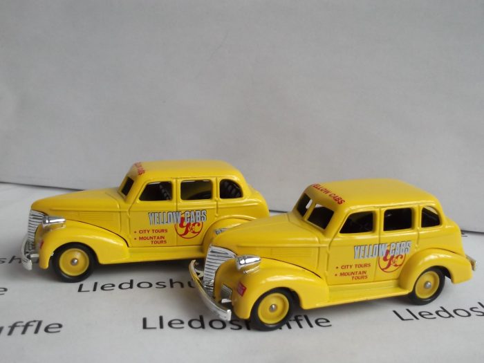 DG48004, Chevrolet Car, Yellow Cabs