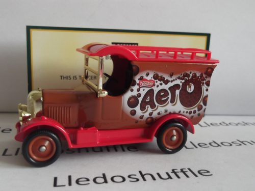 DG50065, Bull Nose Morris Van, Nestle Aero
