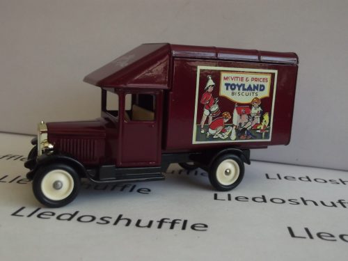 DG52018, Morris Parcels Van, McVitie & Price, Toyland Biscuits