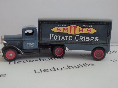 DG67006, Ford Articulated Truck, Smith's Potato Crisps, J. Shopland, Kingswood, Bristol