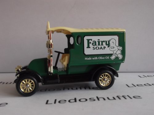 DG85016, Renault Van, Fairy Soap, made with Olive Oil