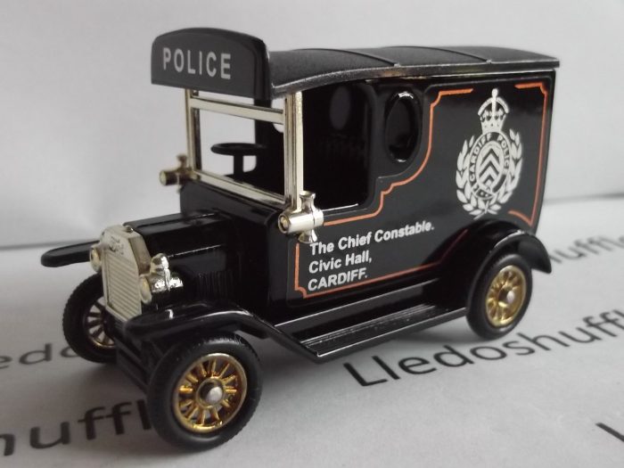PV006, Code 3, Model T Ford Van, Cardiff City Police - Image 3