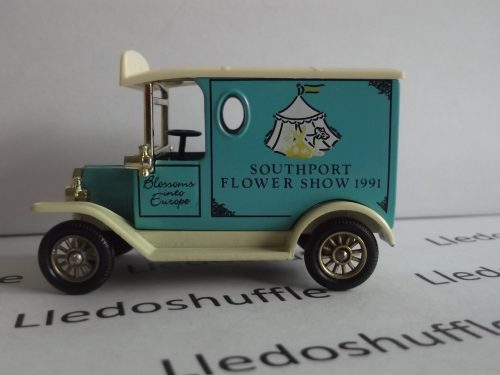 LP06364, Model T Ford Van, Southport Flower Show 1991