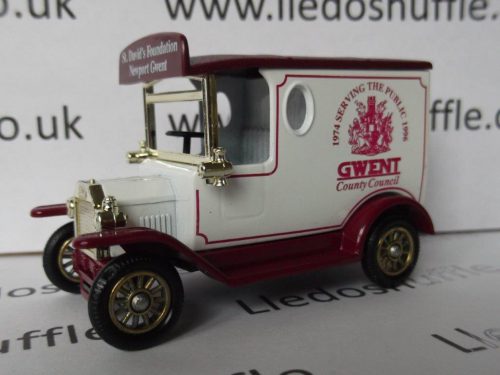 LP06672, Model T Ford Van, Gwent County Council, St David's Foundation, Newport, Gwent