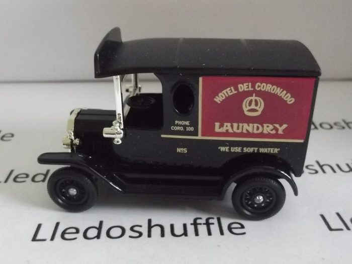 LP06678, Model T Ford Van, Hotel del Coronado, Laundry, California