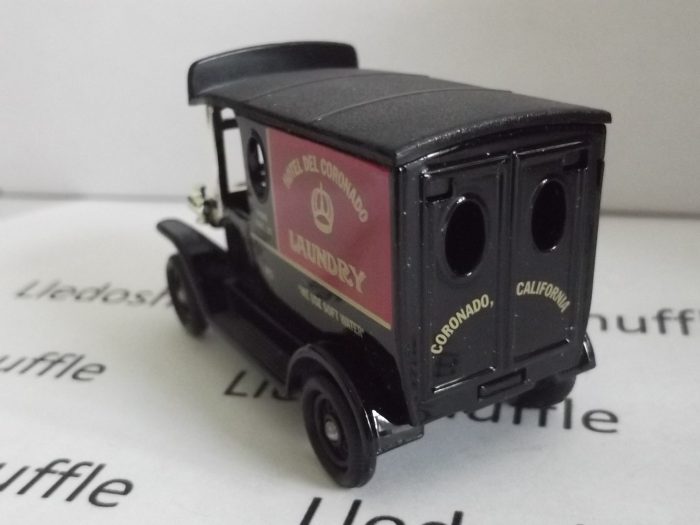 LP06678, Model T Ford Van, Hotel del Coronado, Laundry, California - Image 2