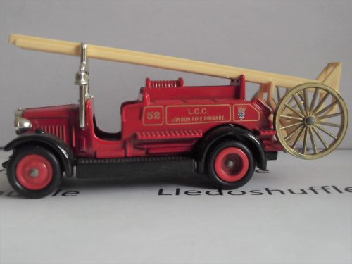 LP12007, Dennis Fire Engine, LCC, London Fire Brigade