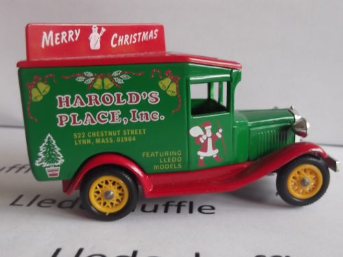 LP13022, Model A Ford Van, Harold's Place Inc., Lynn, Mass 01904, Merry Christmas