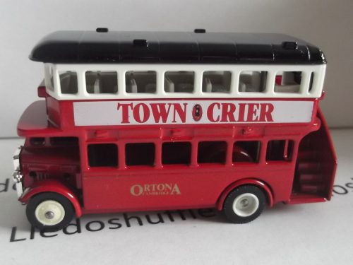 LP15066, AEC Regent Double Deck Bus, Ortona Cambridge, Town Crier