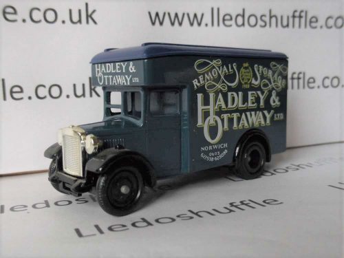 LP16063, Dennis Parcels Van, Hadley & Ottaway, Removals & Storage, Norwich