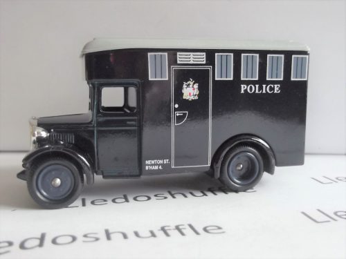 LP16124, Dennis Parcels Van, Police, Newton St., Birmingham
