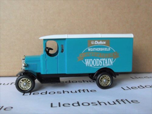 LP43090, Morris Van, Dulux Weathershield Aquatech Woodstain