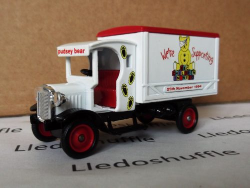 LP66004, Dennis Delivery Van, BBC Children in Need 1994, Pudsey Bear