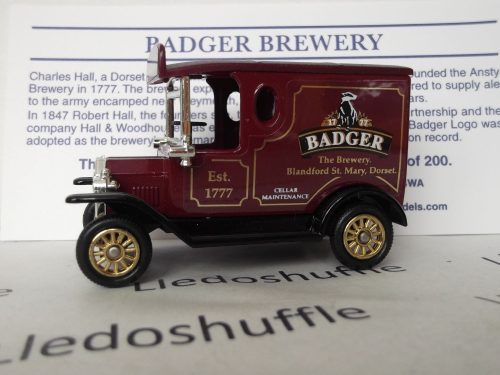 PV006288, Code 3, Model T Ford Van, Badger, The Brewery, Blandford St. Mary, Tanglefoot