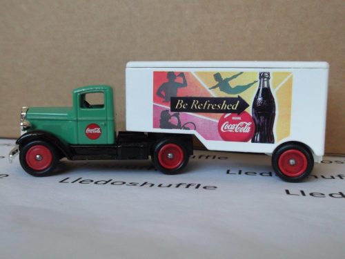 SL67002, Ford Articulated Truck, Coca Cola Classic Advertising