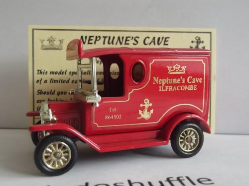 SP06118, Model T Ford Van, Neptune's Cave, Ilfracombe