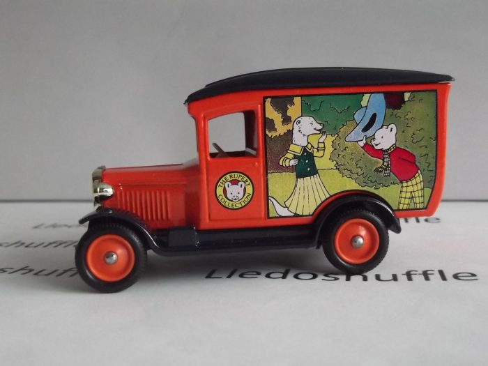 DG21045, Chevrolet Van, Rupert and Friends, Express Newspapers, The Rupert Bear Collection