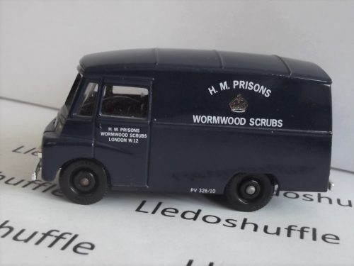 DG71001, Morris LD150 Van, H. M. Prisons, Wormwood Scrubs, London, W12