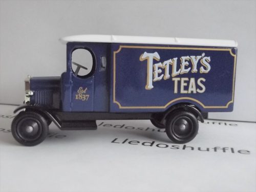 LP43016, Morris Van, Tetley's Teas, Est. 1837