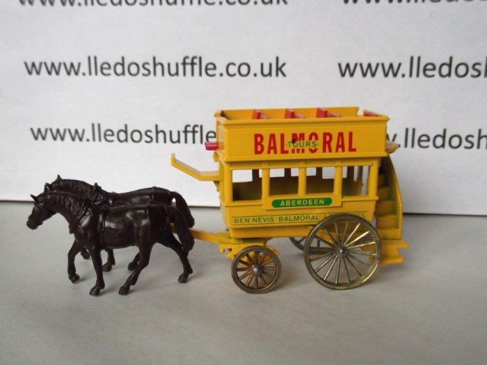 DG04009, Horse Drawn Omnibus, Balmoral Tours