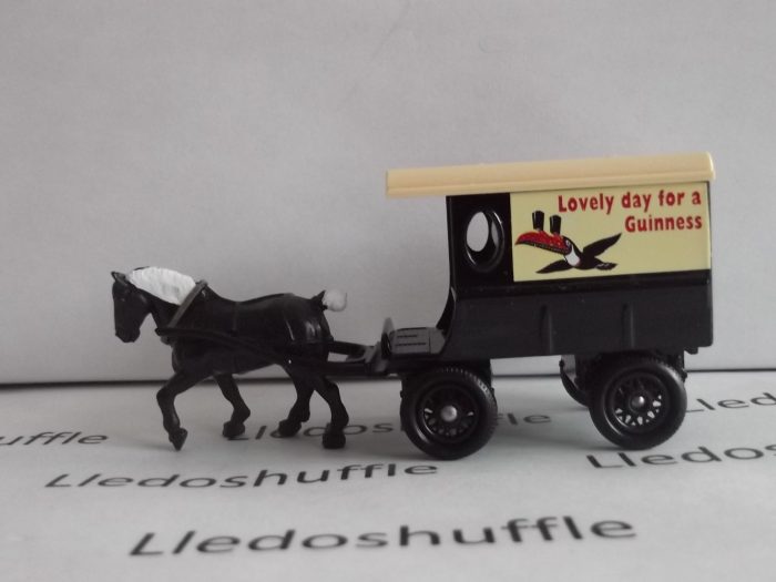 LP03021, Horse Drawn Delivery Van, Lovely Day for a Guinness