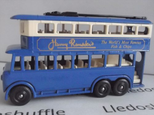 LP41033, Karrier E6 Trolley Bus, Harry Ramsden's, The World's Most Famous Fish & Chips