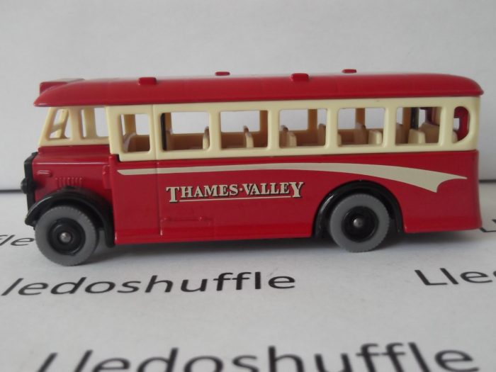 LP17109, AEC Regal Single Deck Bus, Thames Valley