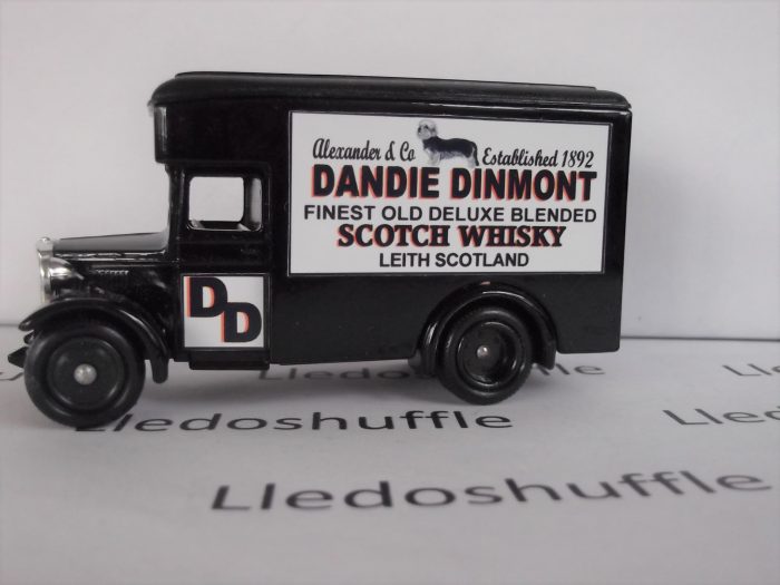 DG016, Code 3, Dennis Parcels Van, Alexander & Co., Dandie Dinmont Scotch Whisky