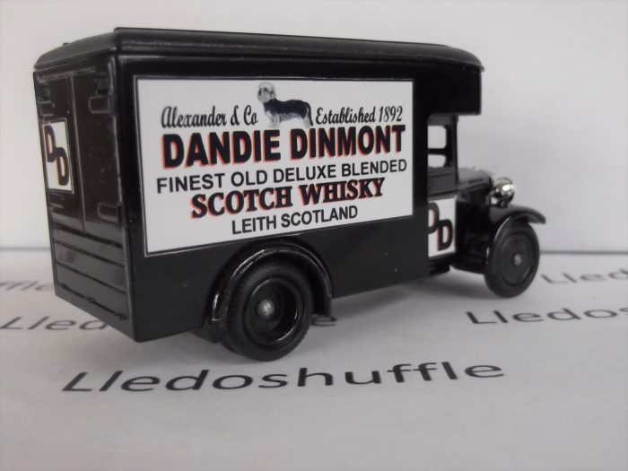 DG016, Code 3, Dennis Parcels Van, Alexander & Co., Dandie Dinmont Scotch Whisky - Image 2