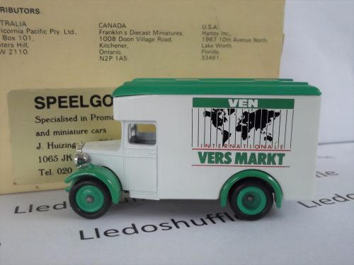 LP16026, Dennis Parcels Van, VEN vers Markt