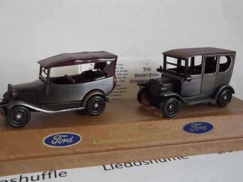 Henry Ford Commemorative Edition, 2 piece set, Model A Ford Car with Hood & Model T Ford Car, HFL1002