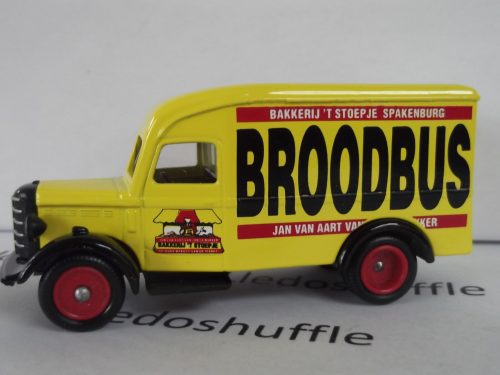 LP63040, Bedford 30cwt Delivery Van, Bakkerij T Stoepje, Spackenburg, Broodbus