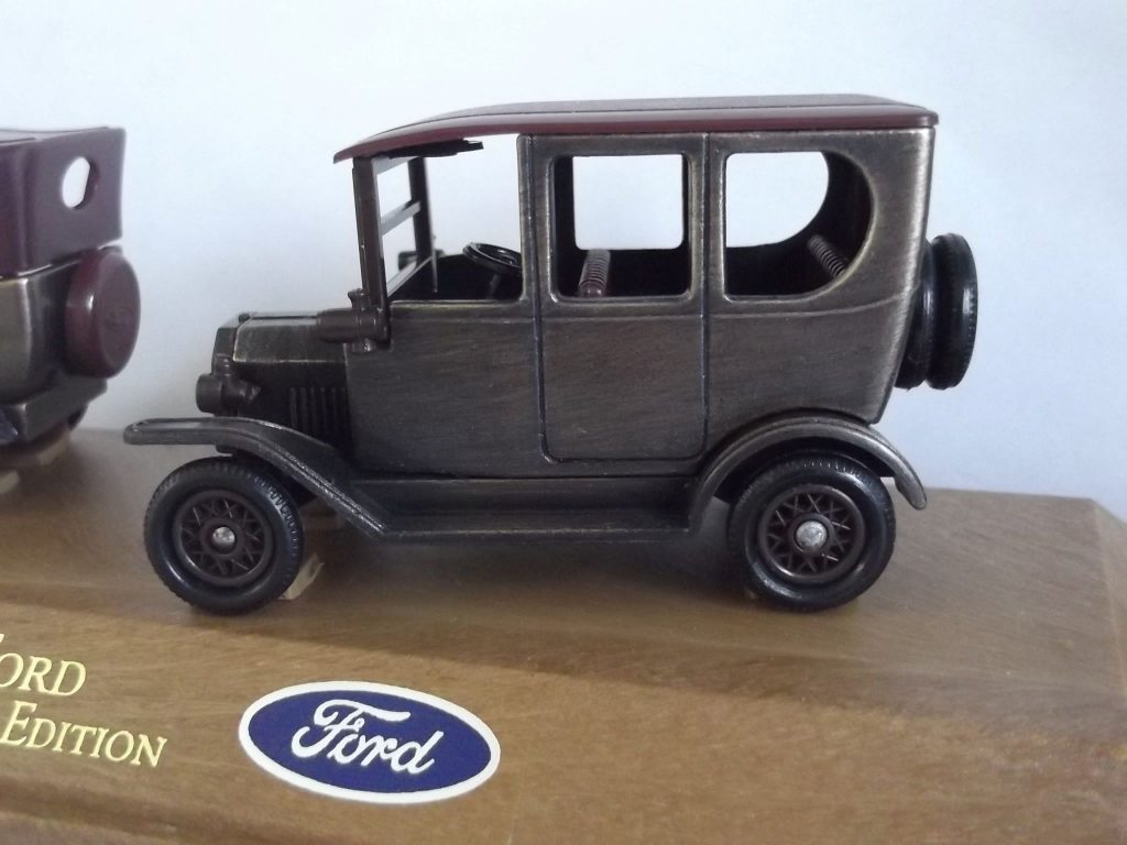 Henry Ford Commemorative Edition, 2 piece set, Model A Ford Car with ...