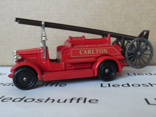 PV012, Code 3, Dennis Fire Engine, Carlton