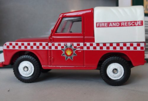 DG166002, Land Rover, Fire & Rescue