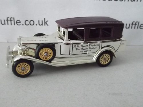 LP38008, Rolls Royce Silver Ghost Saloon, H.M. Queen Elizabeth, The Queen Mother, 4th August 1995, 95th Birthday
