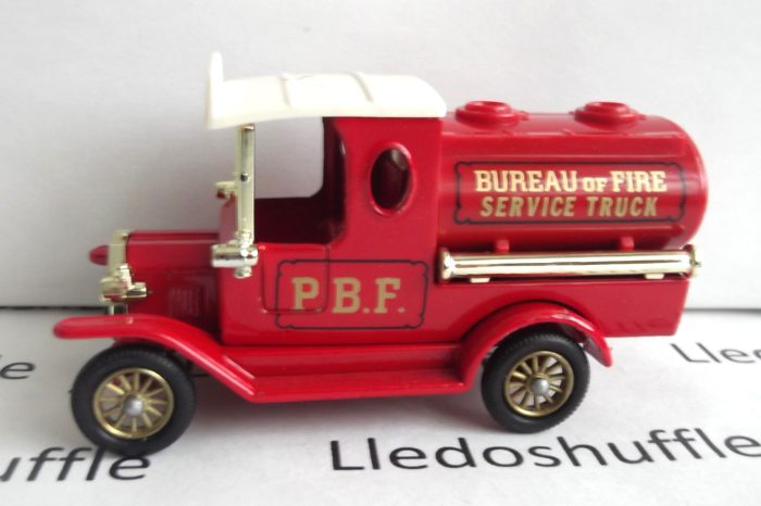 DG08003b, Model T Ford Tanker, PBF, Bureau of Fire Service Truck without Headboard Print