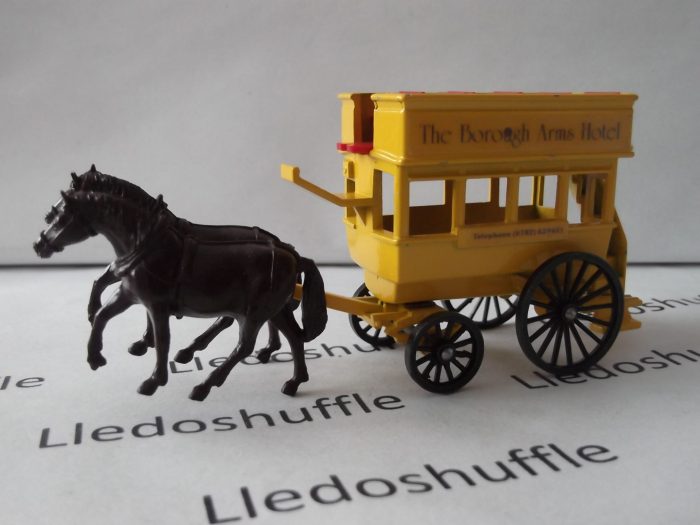 DG004, Code 3, Horse Drawn Omnibus, The Borough Arms Hotel, with black wheels
