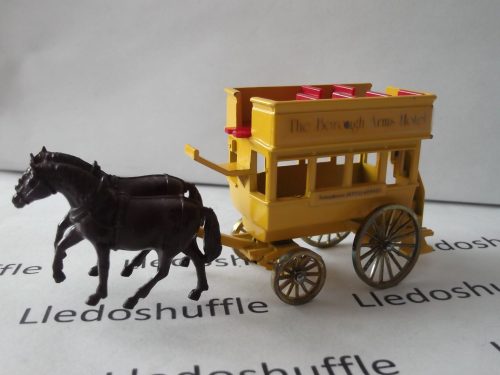DG004, Code 3, Horse Drawn Omnibus, The Borough Arms Hotel, Newcastle-Under-Lyme