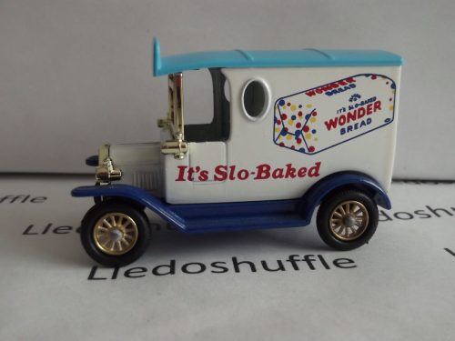 DG06022, Model T Ford Van, Wonderbread, Type ABA